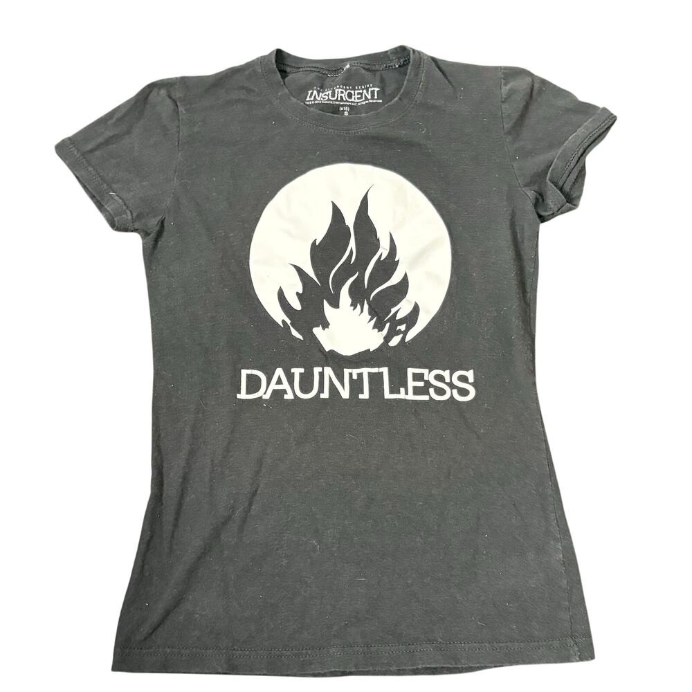 Dauntless size small tshirt